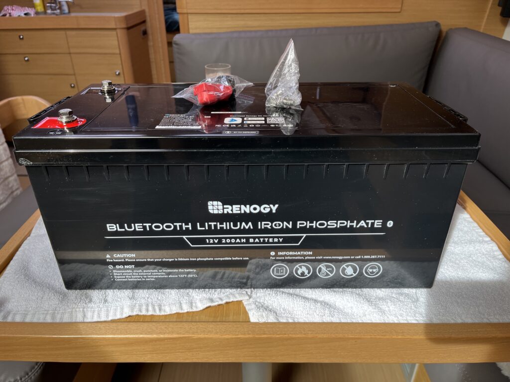 Renogy 200Ah Lithium Iron Phosphate Battery unboxed